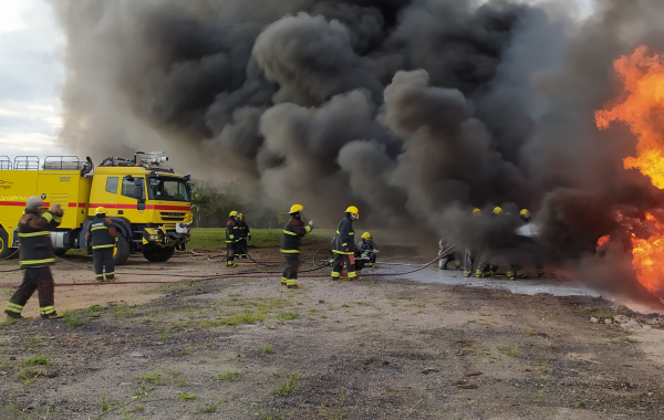 BOMBEIRO DE AERDROMO RECEBE INDENIZAO