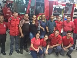 BOMBEIROS DO AMAZONAS E CEAR VISITAM CORPORAO DE POMERODE - SC